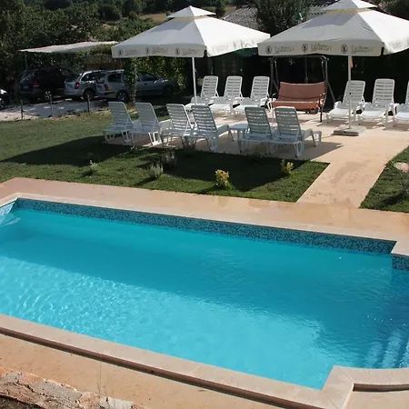 Foska Liberat Complex 360 Villa Svetvincenat